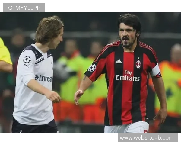 加图索谈国家队训练坚持精神称拄拐也要为国出战