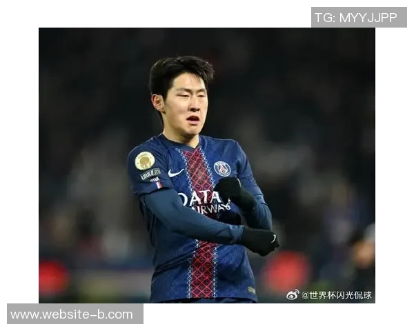 巴黎伤情更新李刚仁与萨福诺夫积极适应训练卢卡斯因伤缺席比赛 巴黎伤情更新李刚仁与萨福诺夫积极适应训练卢卡斯因伤缺席比赛