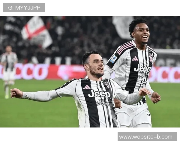 埃因霍温客场战胜利物浦埃贝尔谈球队韧性与反弹表现